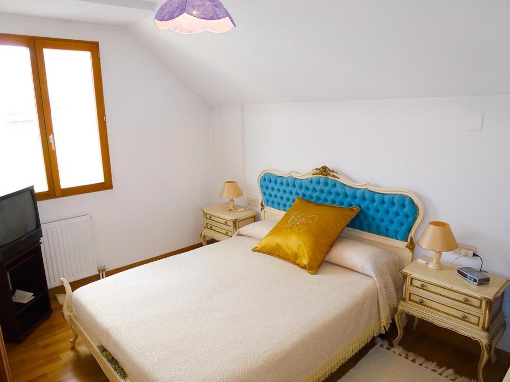 Apartamentos ฟอร์มีกัล ภายนอก รูปภาพ